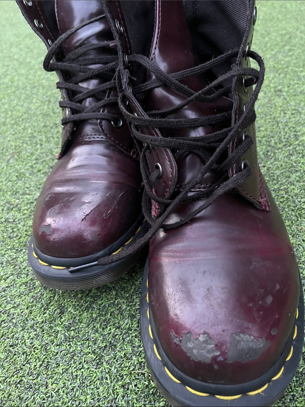 Dr. Marten Air Wair Women's Lace-Up Boots burgundy sz 8 Docs - Picture 9 of 9